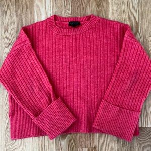 Pink Topshop sweater with cuff sleeves 💗
